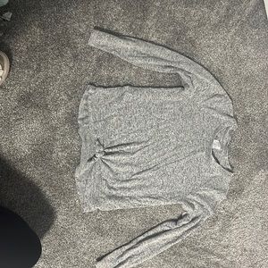 This is a long sleeved too from gap
